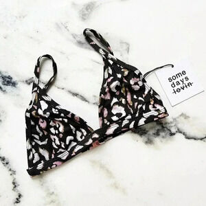 Somedays Lovin Through The Wild Triangle Top NWT